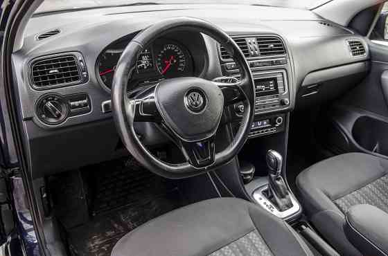 Продам Volkswagen Polo Новосибирск