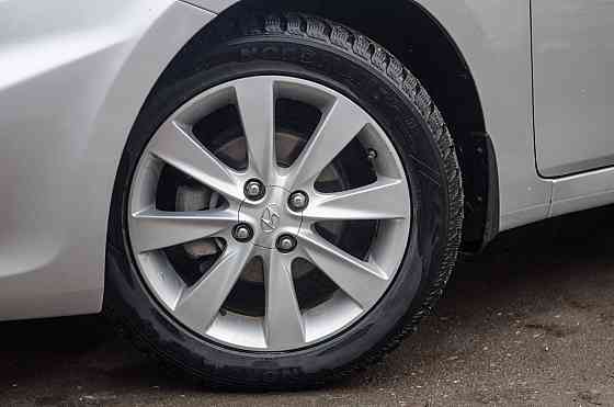 Продам Hyundai Solaris Новосибирск