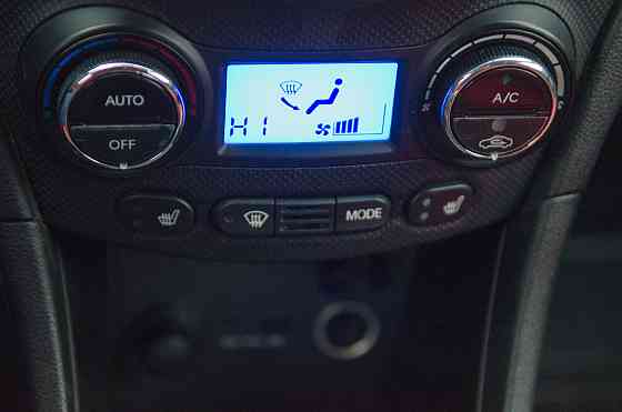 Продам Hyundai Solaris Новосибирск