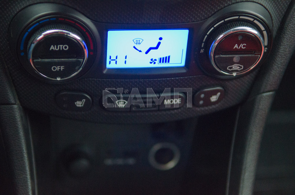 Продам Hyundai Solaris Новосибирск - изображение 3