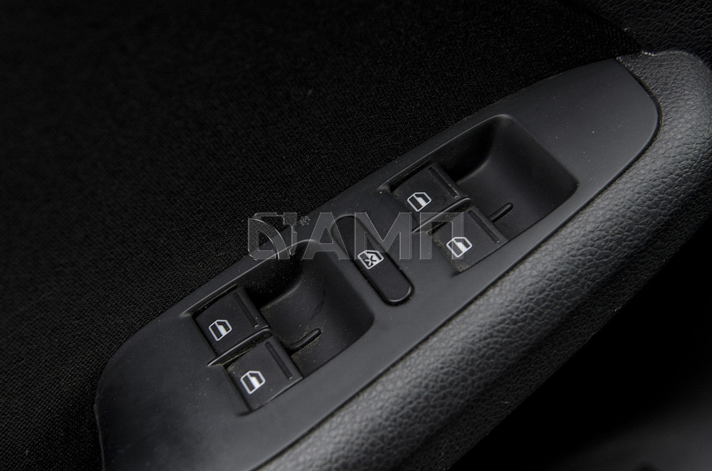 Продам Volkswagen Jetta Новосибирск - изображение 7