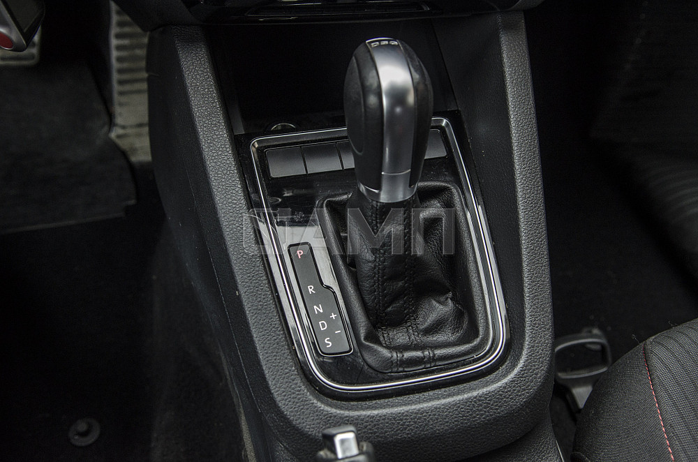 Продам Volkswagen Jetta Новосибирск - изображение 6