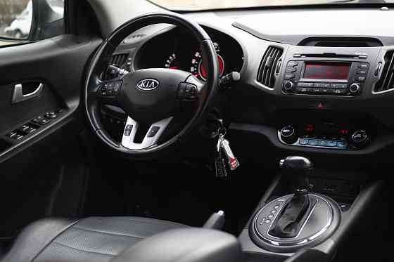 Продам Kia Sportage Новосибирск