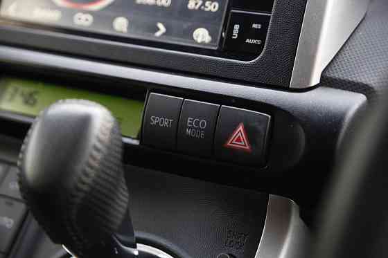 Продам Toyota Wish Новосибирск