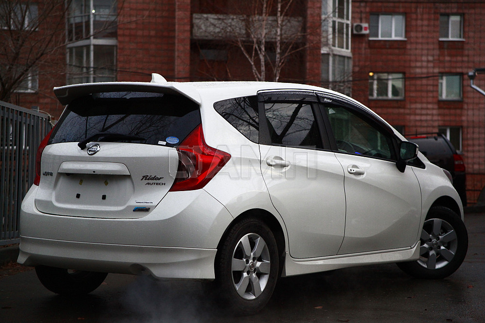 Продам Nissan Note Новосибирск - изображение 2