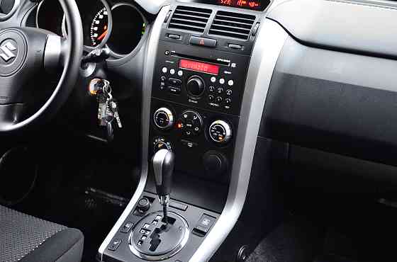 Продам Suzuki Grand Vitara Новосибирск