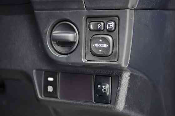 Продам Toyota Corolla Fielder Новосибирск