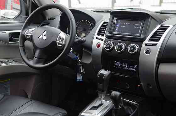 Продам Mitsubishi Pajero Sport Новосибирск