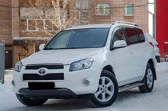 Продам Toyota RAV4 Новосибирск