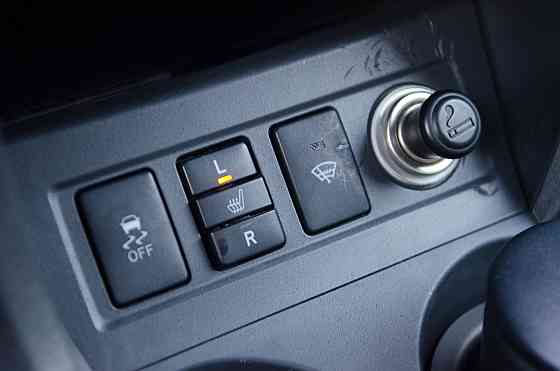 Продам Toyota RAV4 Новосибирск