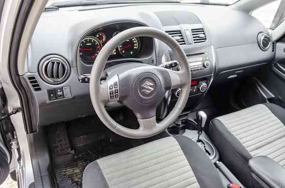 Продам Suzuki SX4 Новосибирск