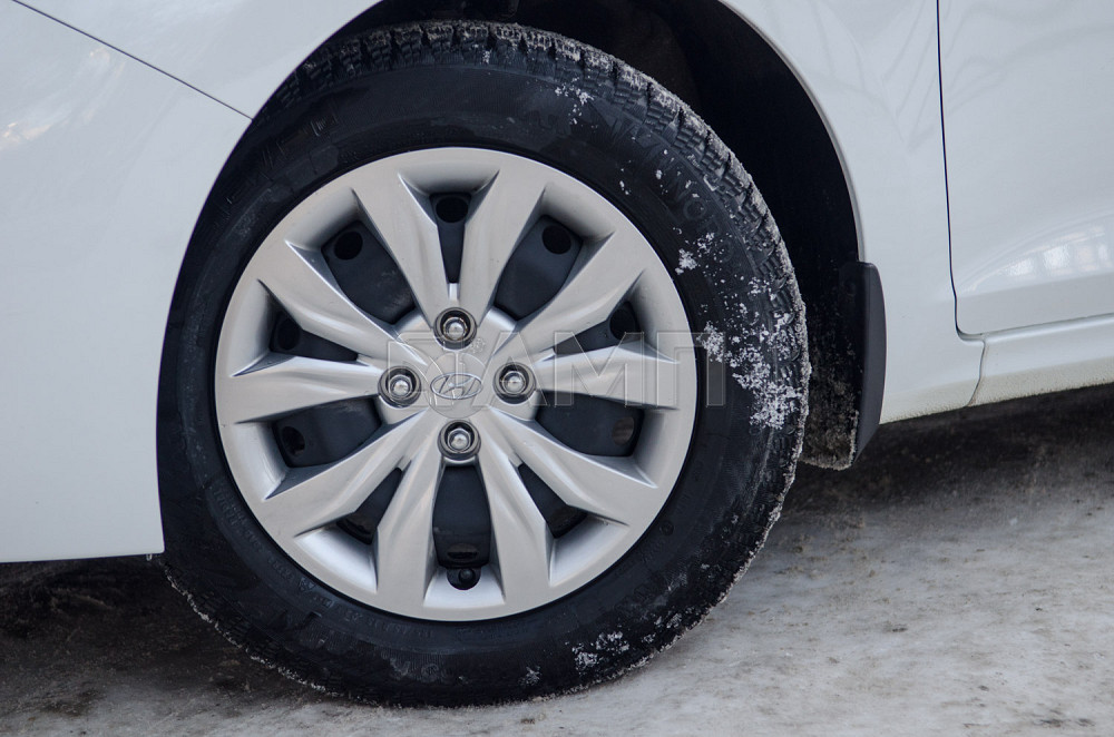 Продам Hyundai Solaris Новосибирск - изображение 10