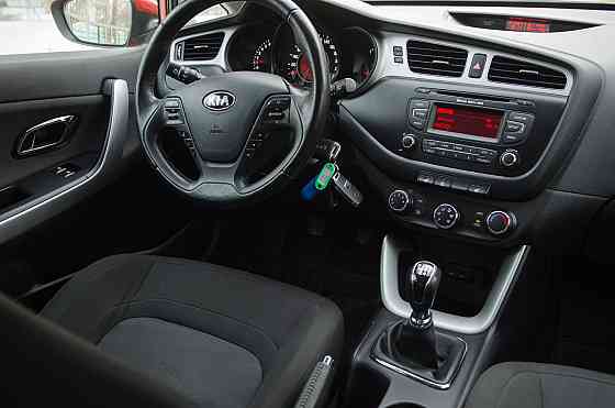 Продам Kia Cee'd Новосибирск