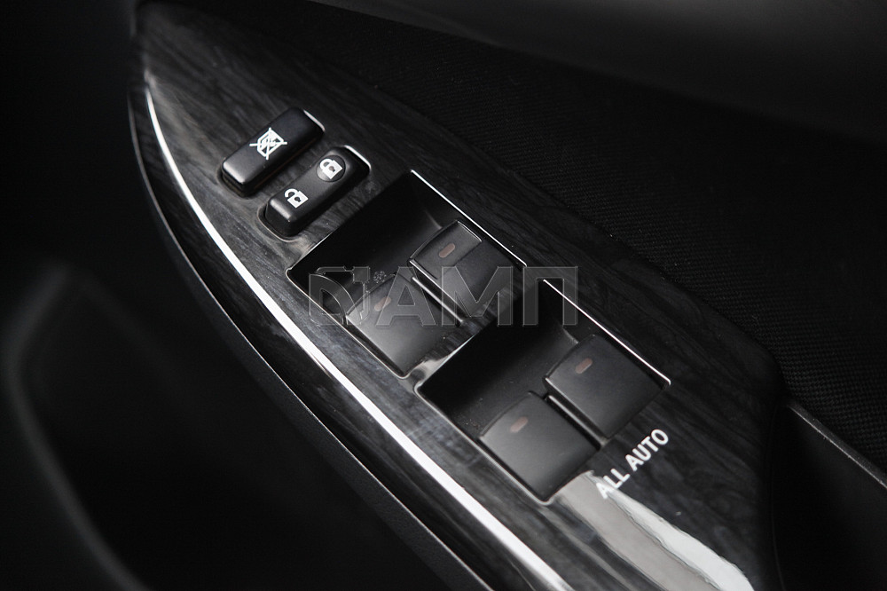 Продам Toyota Corolla Fielder Новосибирск - изображение 7