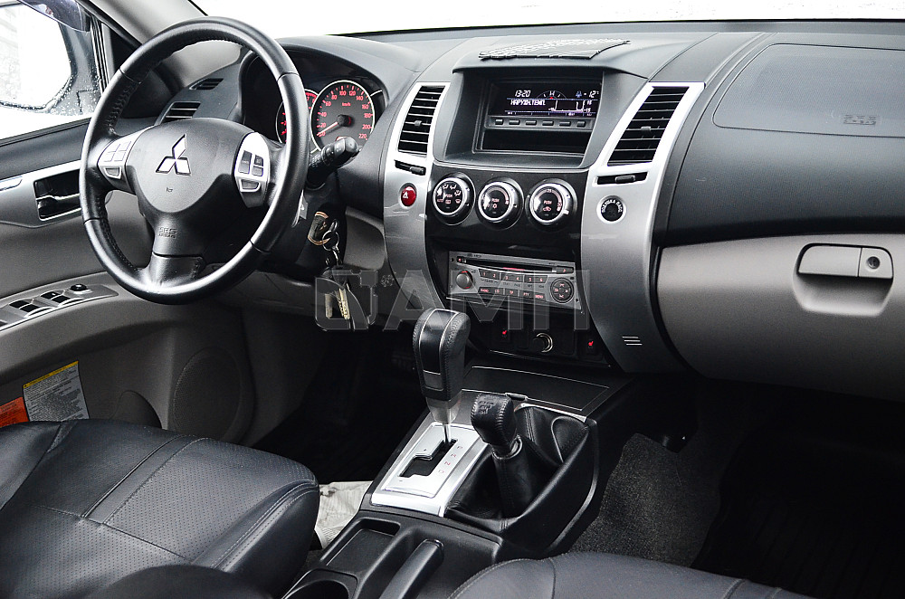 Продам Mitsubishi Pajero Sport Новосибирск - изображение 5