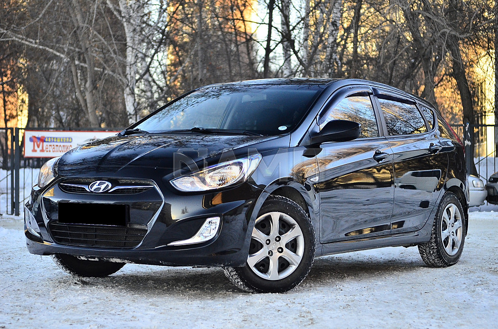 Продам Hyundai Solaris Новосибирск - изображение 1