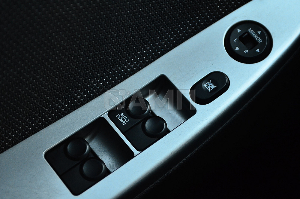 Продам Hyundai Solaris Новосибирск - изображение 10