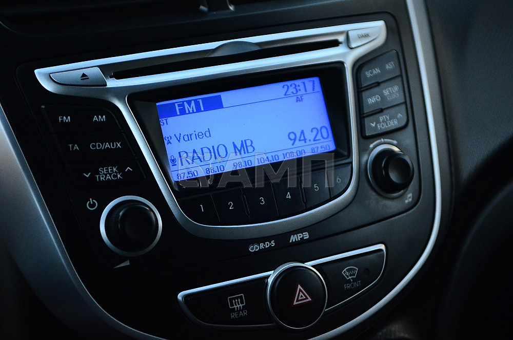 Продам Hyundai Solaris Новосибирск - изображение 4