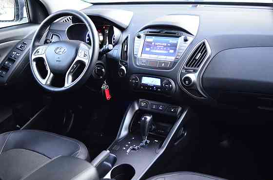 Продам Hyundai ix35 Новосибирск