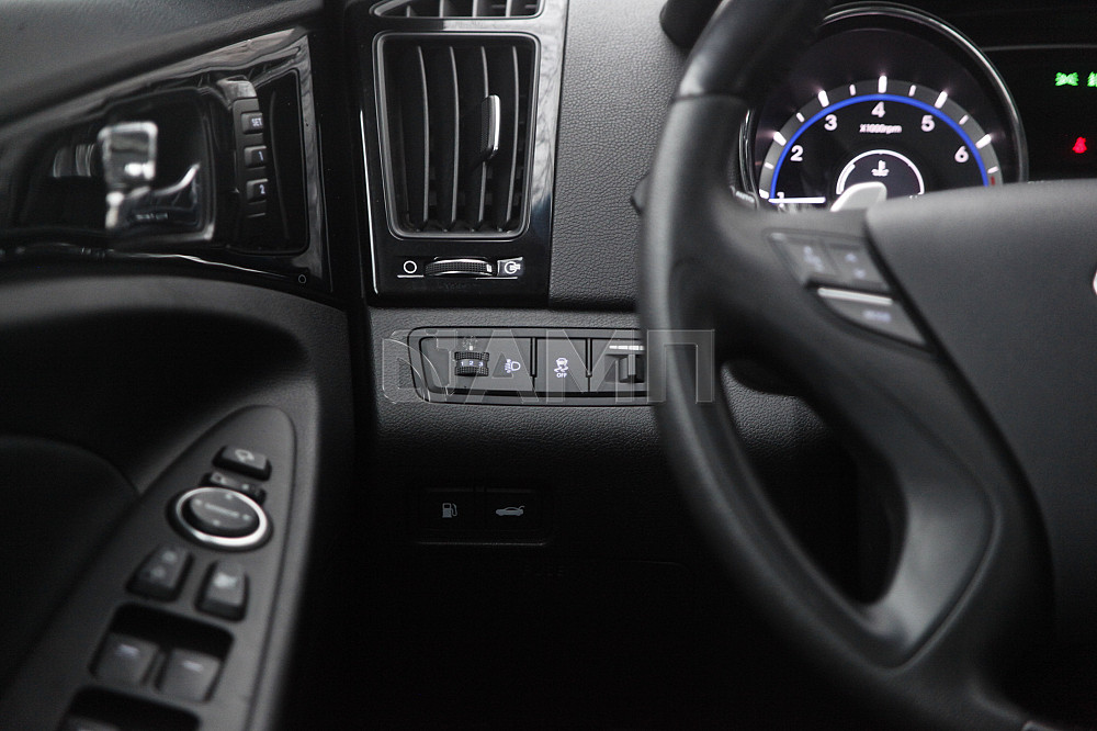 Продам Hyundai Sonata Новосибирск - изображение 6