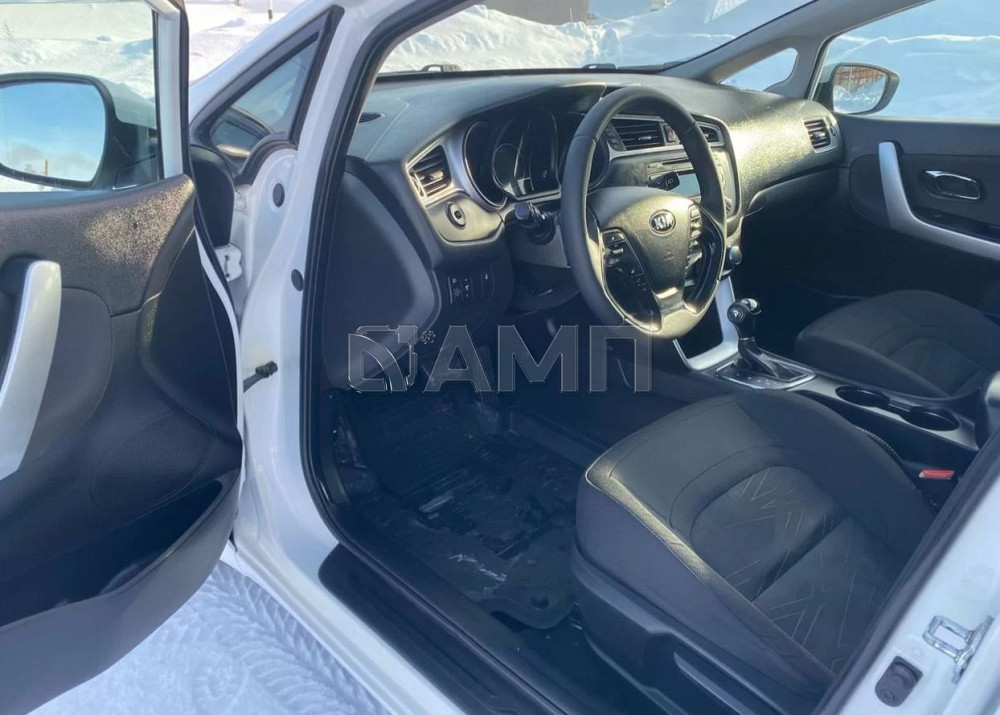 Продам Kia Cee'd Новосибирск - изображение 6