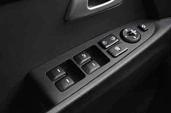 Продам Kia Sportage Новосибирск