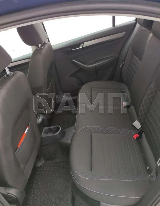 Продам Skoda Rapid Новосибирск - изображение 4