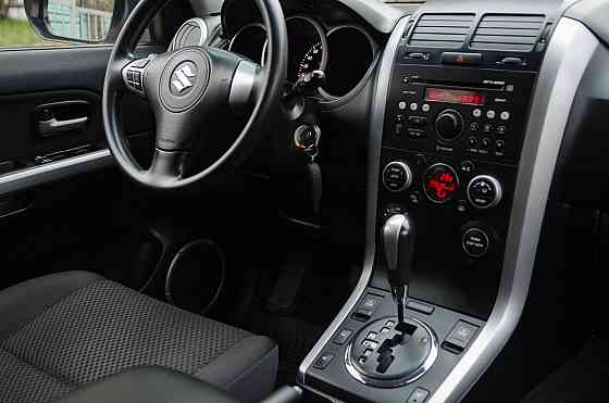 Продам Suzuki Grand Vitara Новосибирск