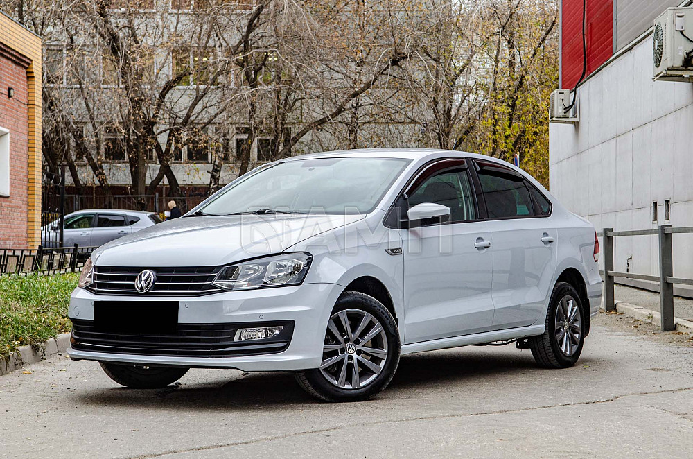Продам Volkswagen Polo Новосибирск - изображение 1