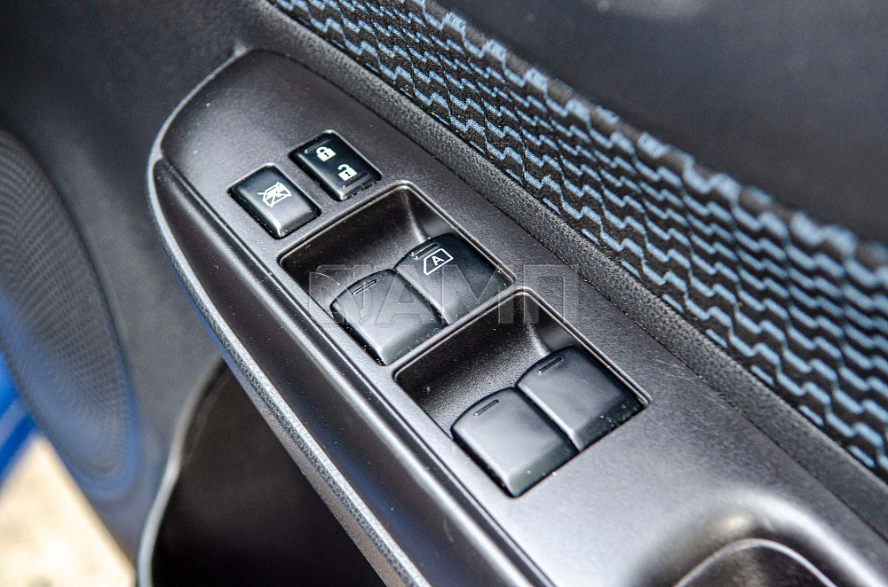 Продам Nissan Note Новосибирск - изображение 7