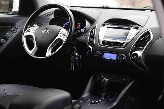 Продам Hyundai ix35 Новосибирск