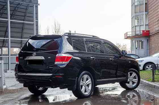 Продам Toyota Highlander Новосибирск