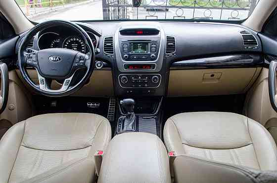 Продам Kia Sorento Новосибирск