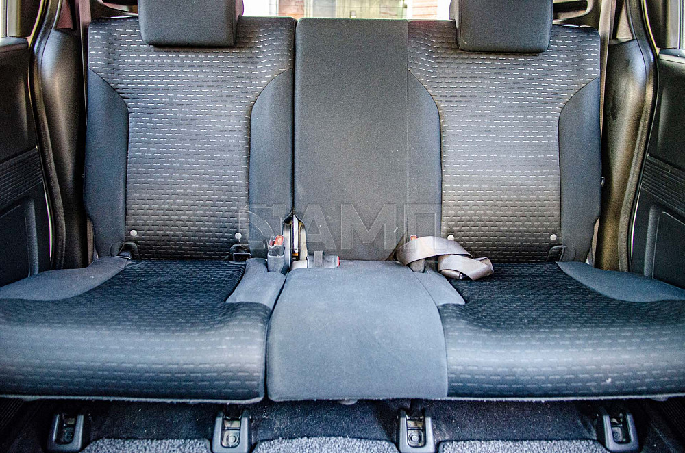 Продам Honda Freed Spike Новосибирск - изображение 4