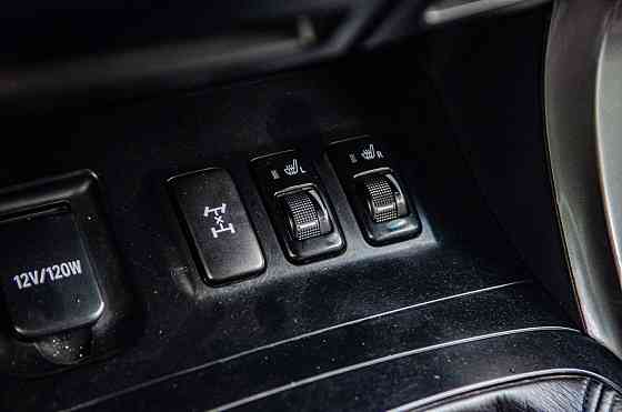 Продам Toyota Land Cruiser Prado Новосибирск