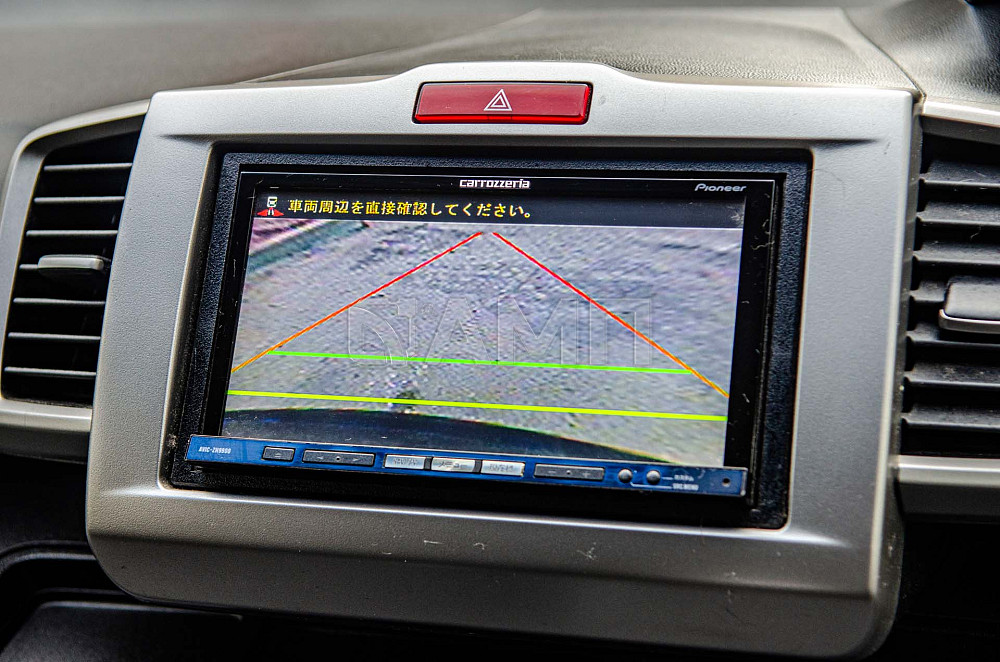 Продам Honda Freed Новосибирск - изображение 4