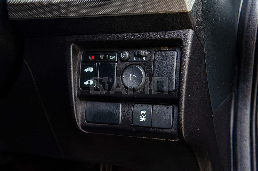 Продам Honda Freed Новосибирск - изображение 5