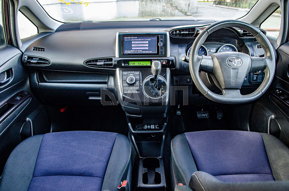 Продам Toyota Wish Новосибирск - изображение 3