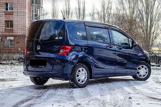 Продам Honda Freed Новосибирск