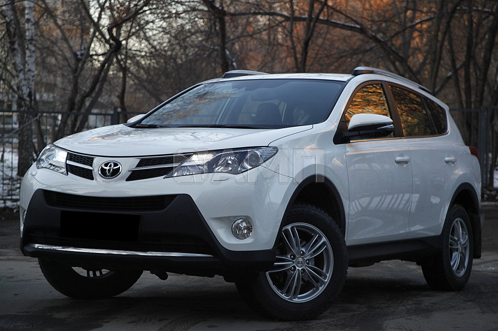 Продам Toyota RAV4 Новосибирск - изображение 1