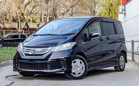 Продам Honda Freed Новосибирск