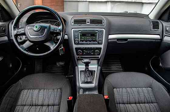 Продам Skoda Octavia Новосибирск