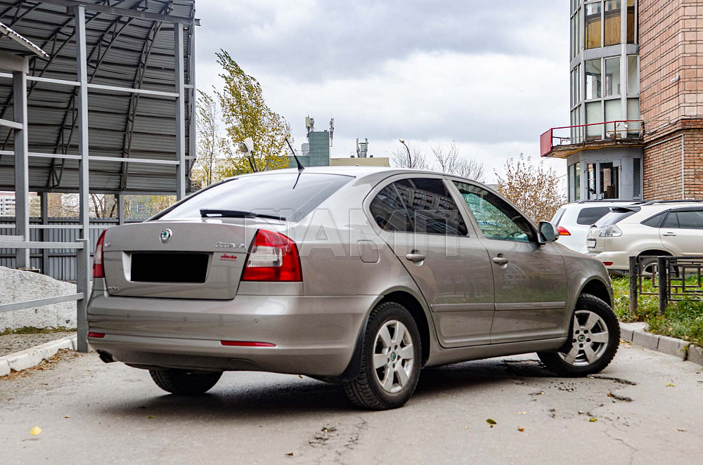 Продам Skoda Octavia Новосибирск - изображение 2