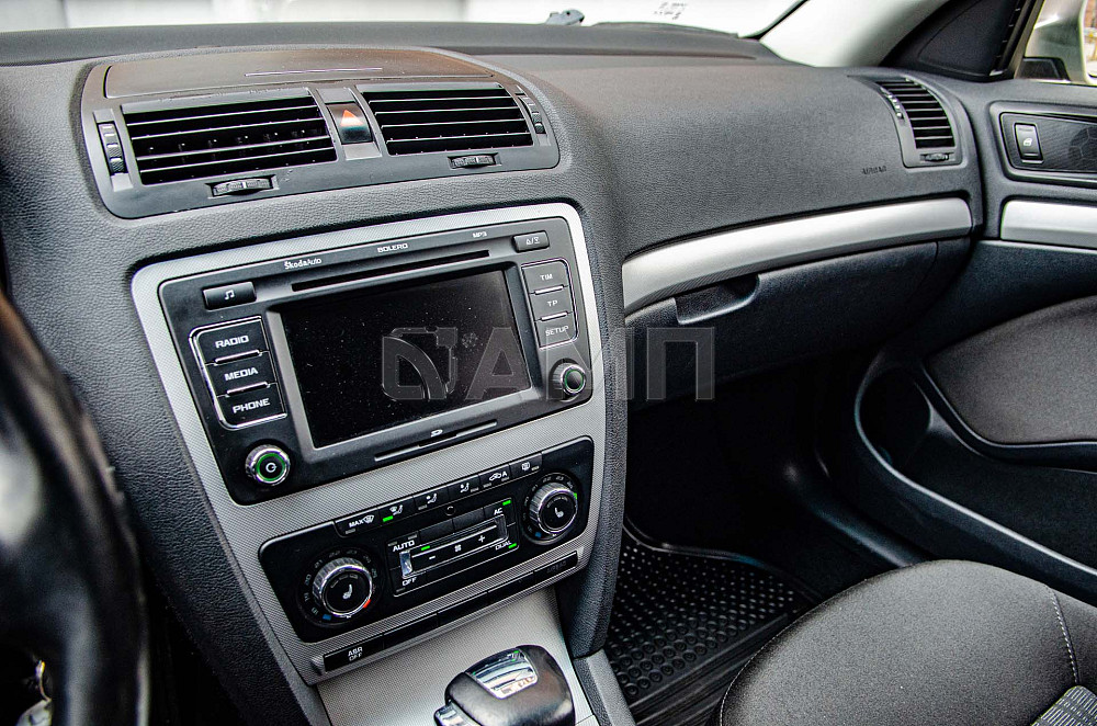 Продам Skoda Octavia Новосибирск - изображение 5