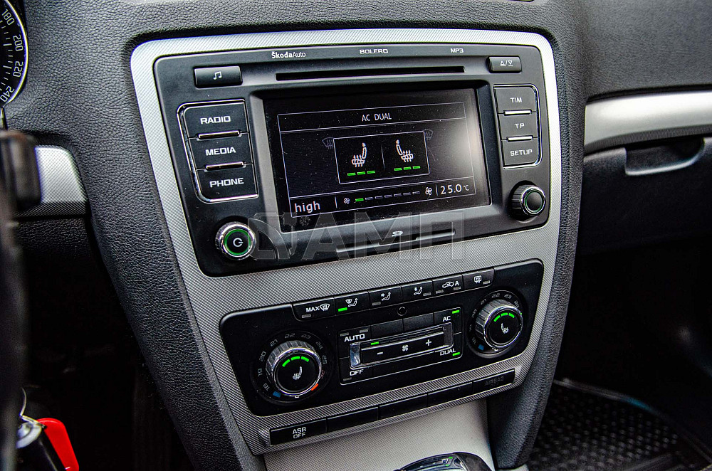 Продам Skoda Octavia Новосибирск - изображение 6