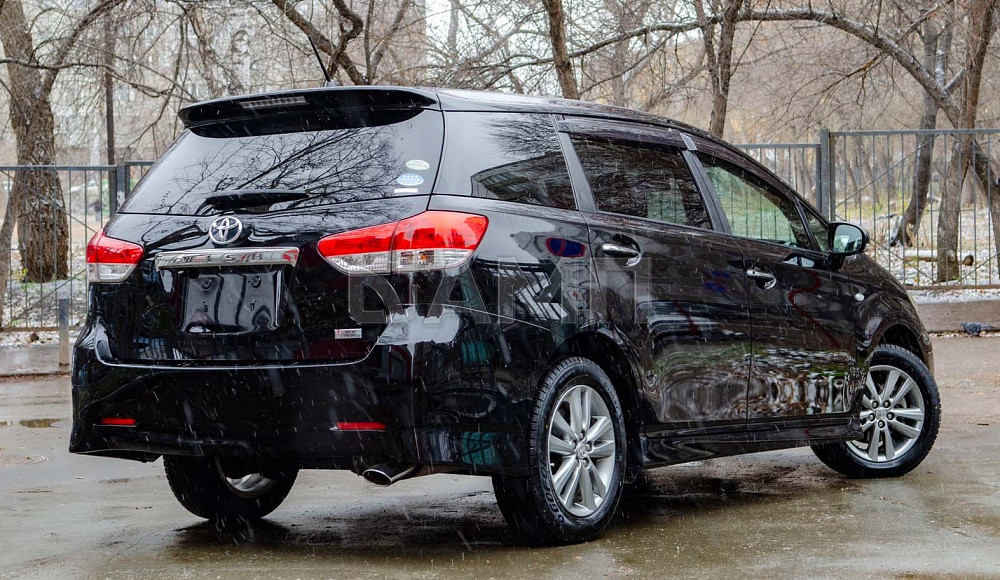 Продам Toyota Wish Новосибирск - изображение 2