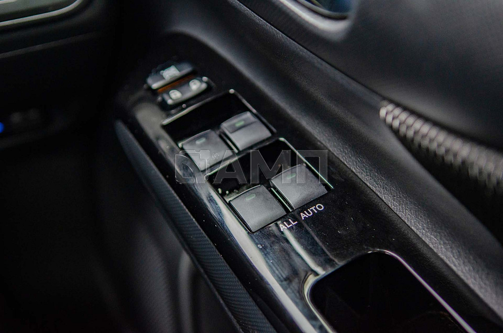 Продам Toyota Wish Новосибирск - изображение 6