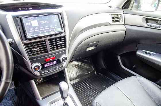 Продам Subaru Forester Новосибирск