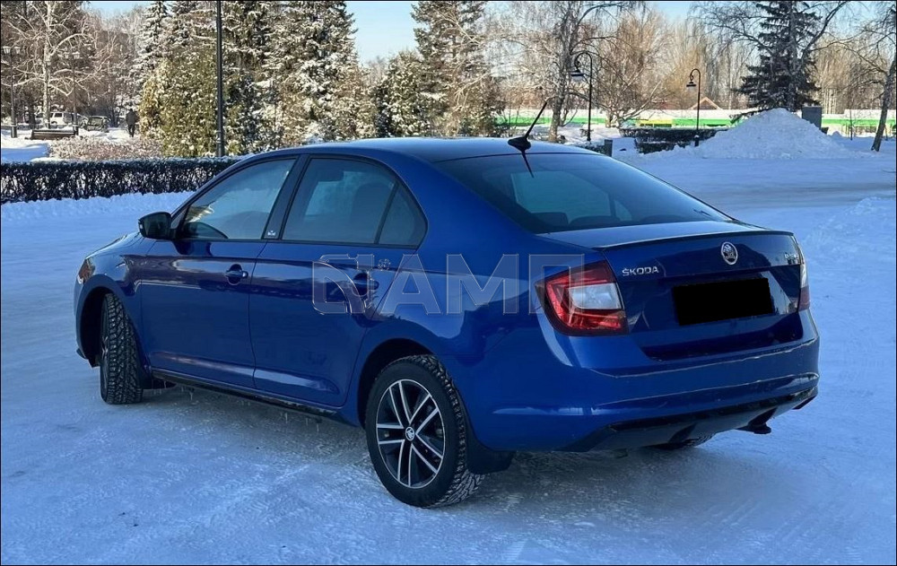 Продам Skoda Rapid Новосибирск - изображение 2