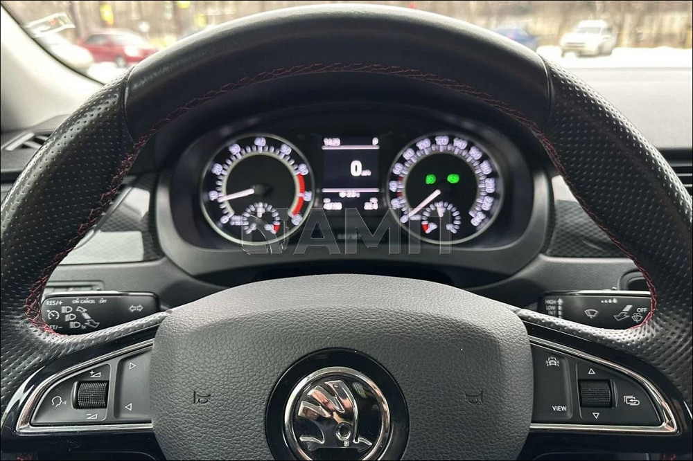 Продам Skoda Rapid Новосибирск - изображение 5